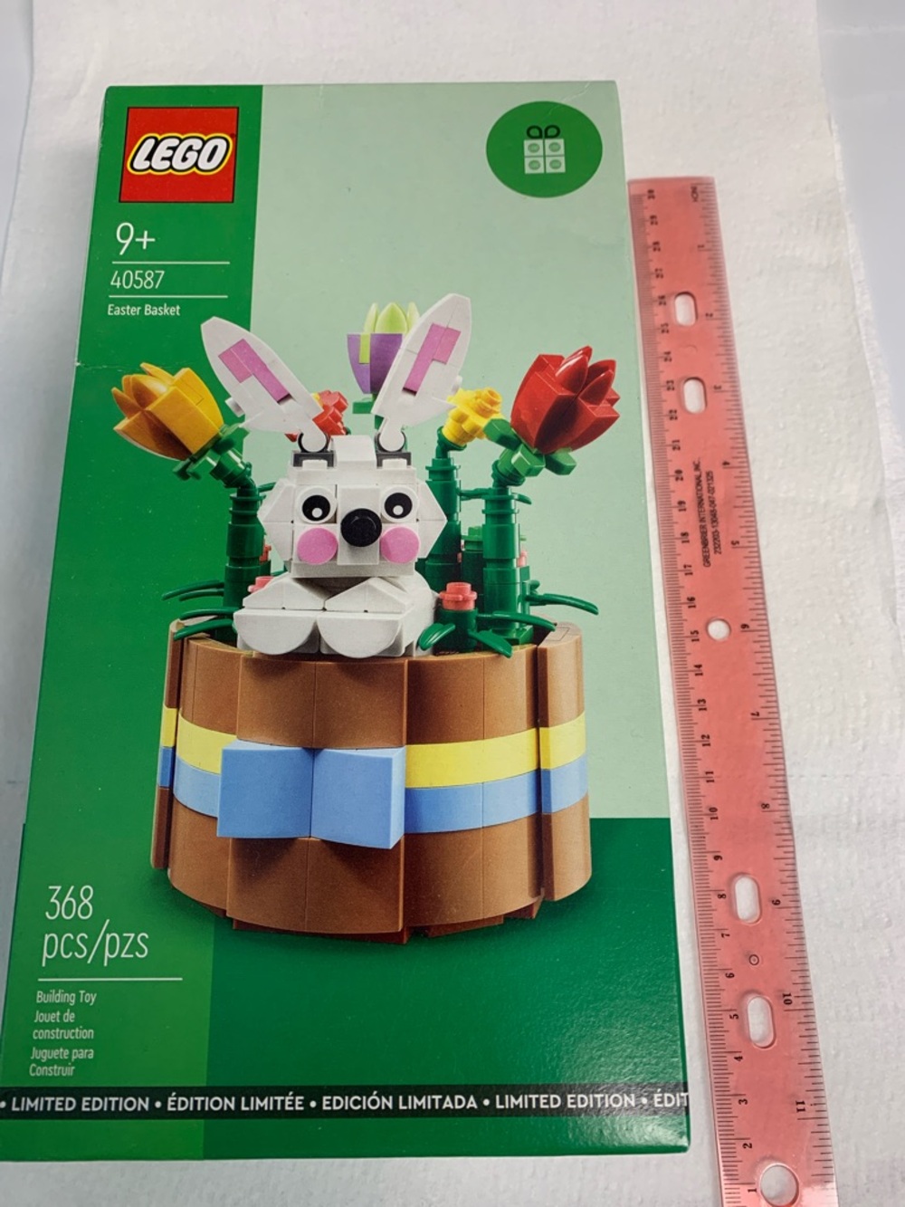 LEGO Easter Basket Bunny Set - White, Brown, Blue, Yellow, Pink, Red, Green